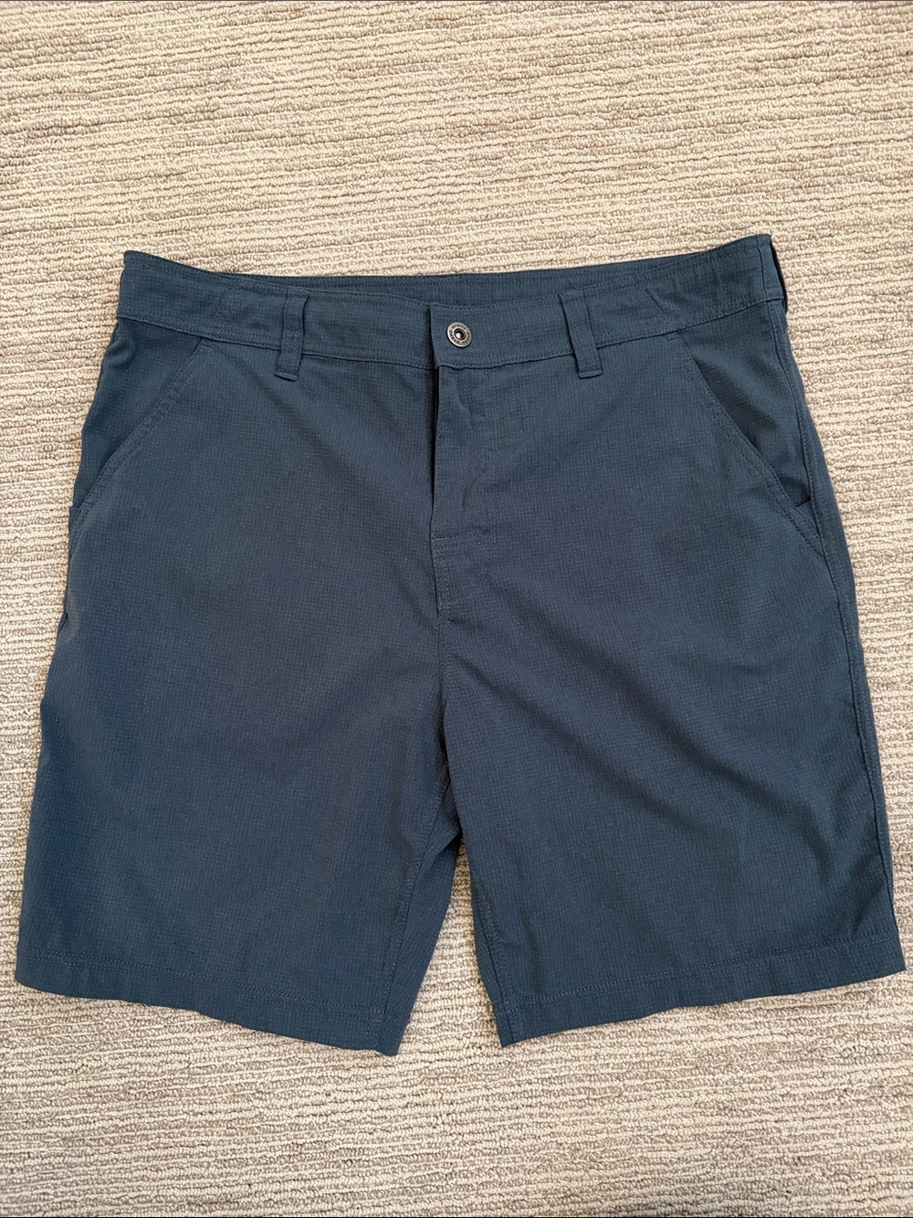 Men's Prana Hybridizer Grey Blue Shorts size 34W 8L